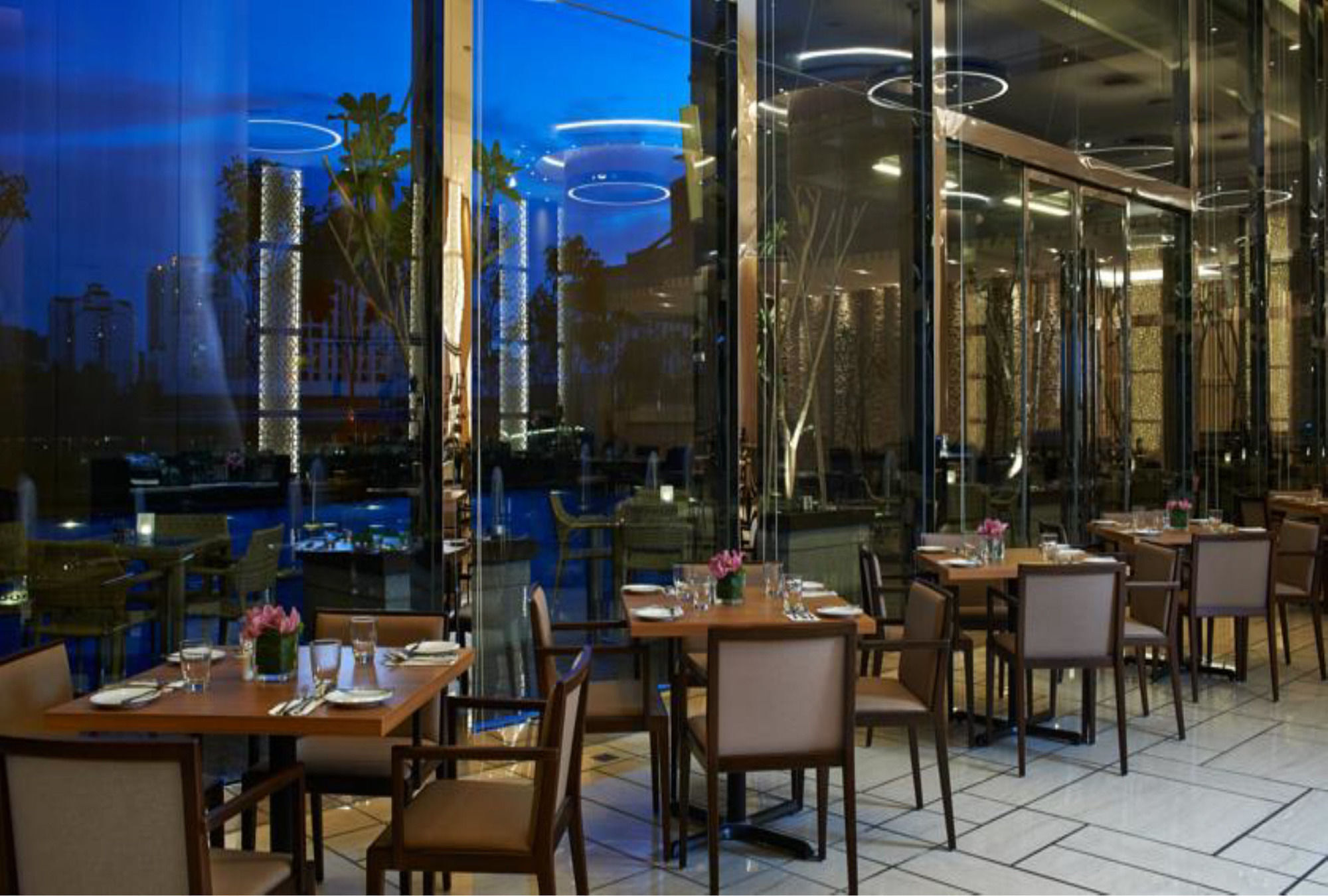 Ve & Hotel